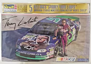 Chevrolet Monte Carlo 1998 #5 "Kellogg's-Spooky" Terry Labonte Revell/monograma - Imagen 1 de 1