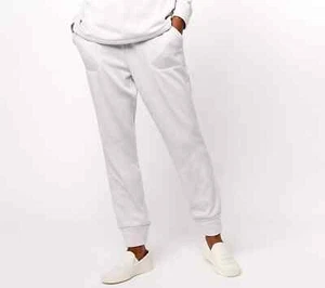 Jogger AnyBody Lounge polar de piel sintética gris claro talla grande 3X A620744 - Imagen 1 de 2