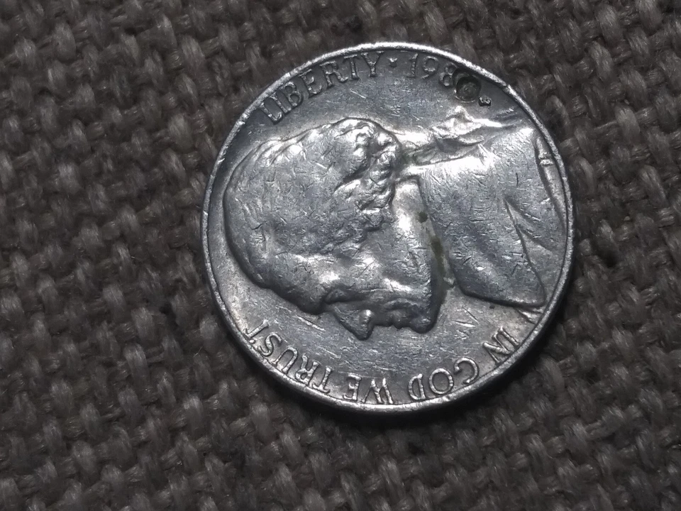 1980 p jefferson nickel error it has a error on the 1980 - Image 1 of 4