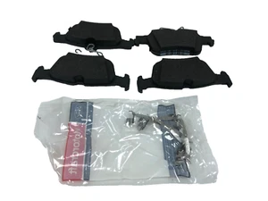 Genuine Motorcraft Ford Mustang Mach-E CGW 2020+ RH/LH Brake Lining Kit 2590497 - Picture 1 of 3