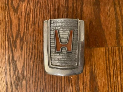 Honda Civic 1978 1979 "H" parrilla insignia emblema OEM pátina genuina ¡De colección! Foto 1 de 4