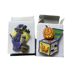 New in Box Lot of 2 Avon Halloween Glowing Magnets With and Jack In The Box - Picture 1 of 3