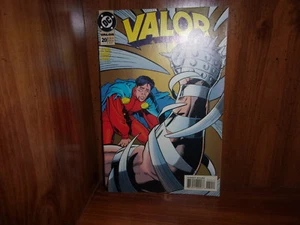VINTAGE (NEU) DC COMIC " VALOR" # 1 .1994. .#856 - Bild 1 von 4