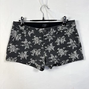 VTG Volcom Shorts Juniors Size 5 Black/White Floral Low Rise Stretch Y2K Preppy - Picture 1 of 8