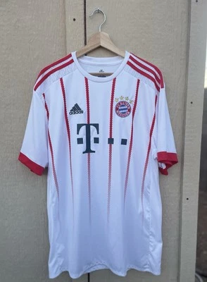 Camiseta Adidas Bayern Munich 17/18 Visitante Blanca Se Ajusta XL Arjen Robben Foto 1 de 4