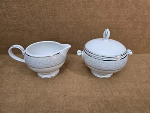 Mikasa Parchment Creamer and  & Covered Sugar Bowl L3438 - Picture 1 of 4