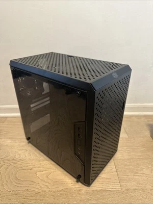 MasterBox Q300L mATX PC Case Dust Filter Transparent Acrylic - Image 1 of 3