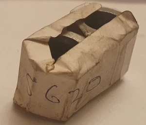 Par de tuercas Leyland Olympian protección multicircuito AAU5620 ENVÍO GRATUITO REINO UNIDO - Imagen 1 de 2