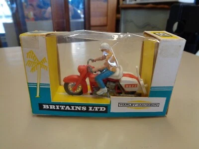 BRITAINS HARLEY DAVIDSON ELECTRA GLIDE 1207CC MOTORYCLE #9689 NIB 1970s! - Image 1 of 4