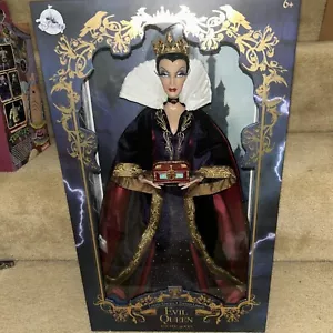 NUOVA bambola Disney Store Evil Queen 17” limitata LE 4000 Biancaneve 80° cimelio - Foto 1 di 2