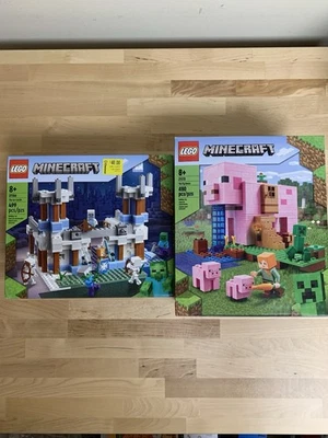 Lot of 2 LEGO Minecraft Sets: 21170 The Pig House & 21186 The Ice Castle SEALED - Image 1 of 4
