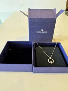 Swarovski Women's Pendant with Chain Creativity Circle Shape Crystals 5198686 - Picture 1 of 16