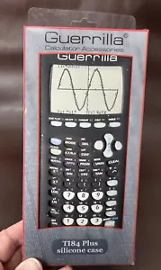 Guerrilla TI84BLKSC Silikonhülle für Texas Instruments TI-84 Plus schwarz - Bild 1 von 2