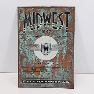 Werbebanner Werbeplane IN Metall Altsilber Midwest 1947 - Authentic Raiders - Picture 1 of 4