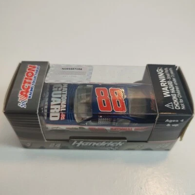 Chevy Impala 2012 1:64 NASCAR diecast Dale Earnhardt Jr. #88 Guardia Nacional Foto 1 de 4