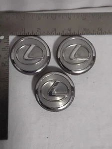 Set Of 3 LEXUS ES300 ES330 GS300 GS430 Center Caps 1997-2006 42603-AH010 2 3/8in - Picture 1 of 5