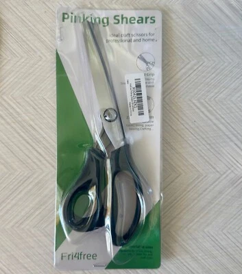 PINKING SHEARS ZIG ZAG PATTERN PLASTIC HANDLE 9" LONG CRAFT SCISSORS CUTTING - Image 1 of 4