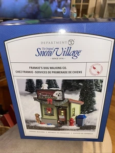 Abt. 56 Snow Village Frankie's Dog Walking Co. 6013584 - Neu im Karton - Bild 1 von 3