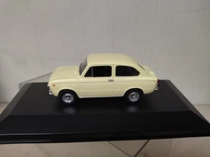 SEAT 850 BERLINA AMARILLO 1:43 SOLIDO BOX NO ORIGINAL - Imagen 1 de 4