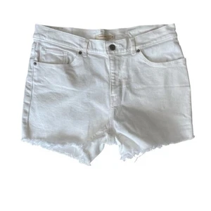 Levi's White Classic Cut-off Denim Shorts - Size 31 - Bild 1 von 4