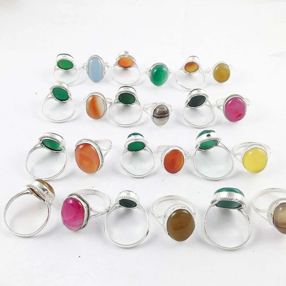 Lote de anillos de diseño al por mayor enchapados en plata de ley 925 de ónix verde y mezcla de piedras preciosas Foto 1 de 3