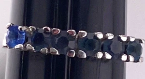 Anello in argento senza marchio misura 7,5 puntato blu zirconi 004-248 - Foto 1 di 10