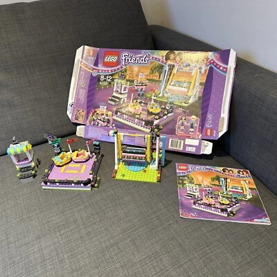 LEGO FRIENDS: Amusement Park Bumper Cars (41133) - Image 1 of 2