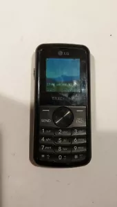 650.LG LG300GB Very Rare - For Collectors - Locked Tracfone Network - Picture 1 of 7