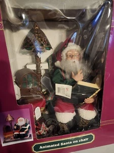 Vintage Animated Santa On Chair With Antique Radio And Tiffany Lamp NEW - Picture 1 of 17