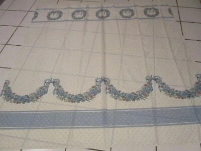 Excell Fabric 淋浴帘 100% 聚酯纤维 粉彩 尺寸:64 英寸宽 x 72 英寸长 — 第 1/4 张图片