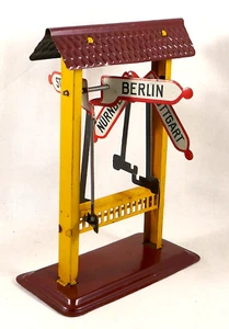 Fahrtrichtungsanzeiger mit 4 Schildern, Bing / Bub ?, Blech, Spur 0, s.g. erh. - Picture 1 of 5