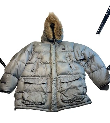 Chaqueta De Colección Bruce Lee Plumón Nylon Piel Puffer Gris Dragón Universal Studios 2XL Foto 1 de 4