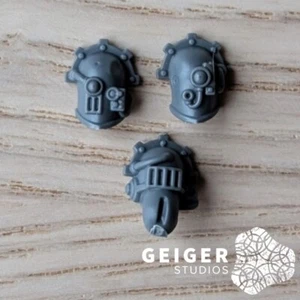 Warhammer 30K Cult Mechanicum Bits | Tech Thralls | Bionic Head w/ Faceplate (B) - Picture 1 of 1