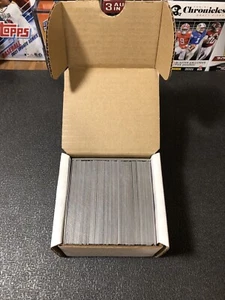 1994 Score Sportflics 2000 MLB 3D Hologram Baseball Card Value Box (115 Cards) - Picture 1 of 6