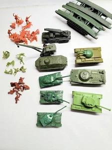 Spur HO  Militärfahrzeuge +Soldaten - Bild 1 von 6