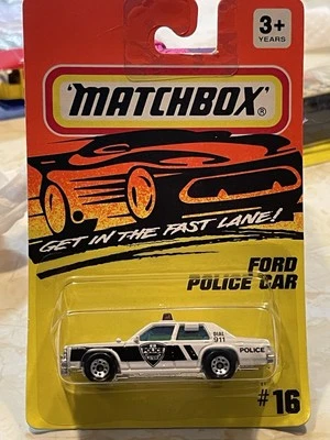 1993 MATCHBOX Ford Police Car #16 Get In The Fast Lane - Image 1 of 2