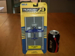[WW#2] F4U CORSAIR FIGHTER [USMC], DIECAST PLANE TOY & PLASTIC RUNWAY SECTION - Picture 1 of 10