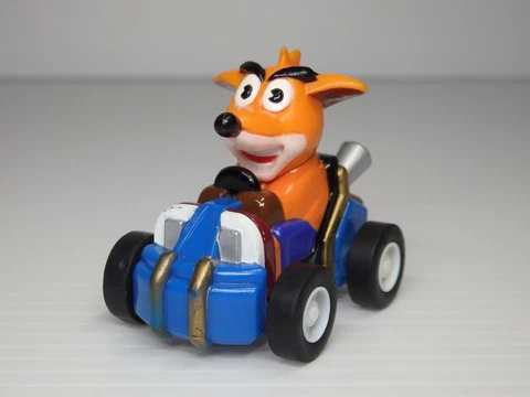 Crash Bandicoot Figure Pullback car KONAMI Universal 1999 Japan Cover