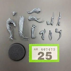 SHROUDBLADE 5 KHAINITE SHADOWSTALKERS ORDER DAUGHTERS OF KHAINE WARCRY - Picture 1 of 2