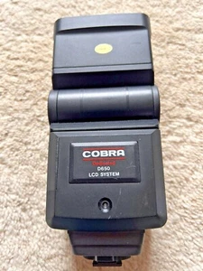 Cobra D650 spezielles fotografisches Blitzgerät - Bild 1 von 2