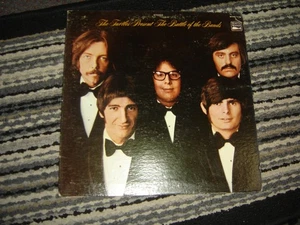 The Turtles - Present The Battle Of The Bands 1968 USA Gatefold Orig. Vinyl LP - Imagen 1 de 3