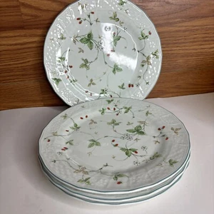 4 MIKASA Antique Green STRAWBERRY FAIR SALAD PLATES 8 1/4" Japan D3403 - Picture 1 of 13