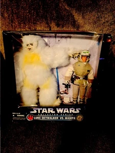 Star Wars Luke Skywalker Vs Wampa Playset - Picture 1 of 3
