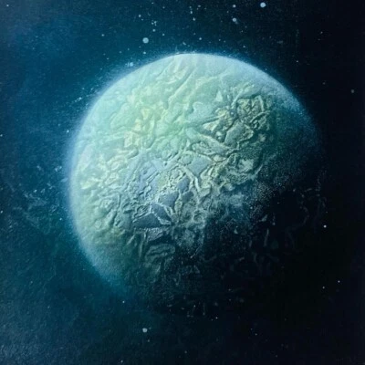 Emerald Enigma - Arte planetario pintado en aerosol artesanal sobre papel Foto 1 de 4