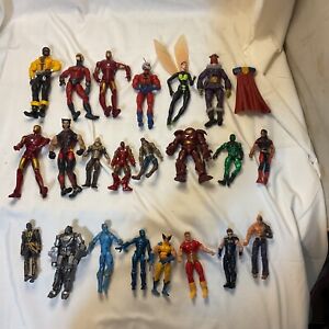 Marvel Universe Action Figure Lot Of 22 6” & 3.75” Iron Man Wolverine Helmut 