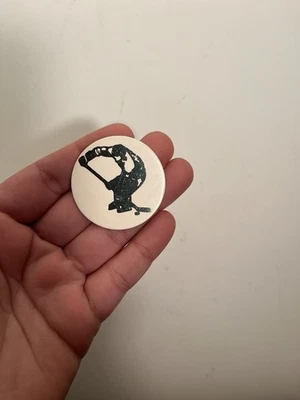 Vntg POG 1990s Hockey Player Sports Stick Holo Shiny Bottle Cap HTF Toy Game - Image 1 of 2