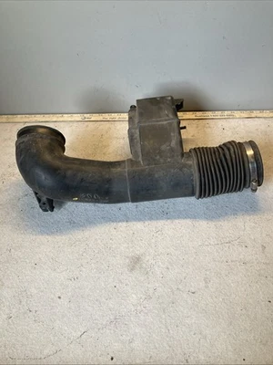 2000-2003 Toyota Tundra 4.7L V8 Engine AirIntake Cleaner Hose OEM 17880-50040 - Изображение 1 из 4