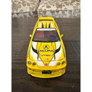 Motor Acura Integra Tipo R DieCast Modelo Max Escala 1:24 “Road & Track” - Imagen 1 de 8