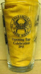 BALTIMORE BEER WEEK OPENING TAP CELEBRATION 2011 pint Beer GLASS w Crab MARYLAND - Picture 1 of 3