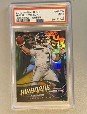 2019 Panini R & S Russell Wilson Airborne Green 2/5 - Image 1 of 2